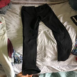 Black High-Waisted Jeggings
